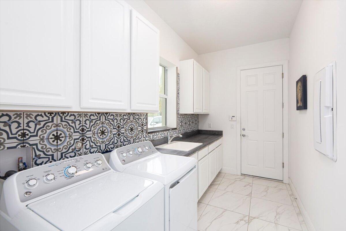 VERANO SOUTH PUD 1 POD A PLAT NO. 4 (PB 81-25) LOT - Residential