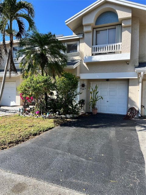 A home in Deerfield Beach