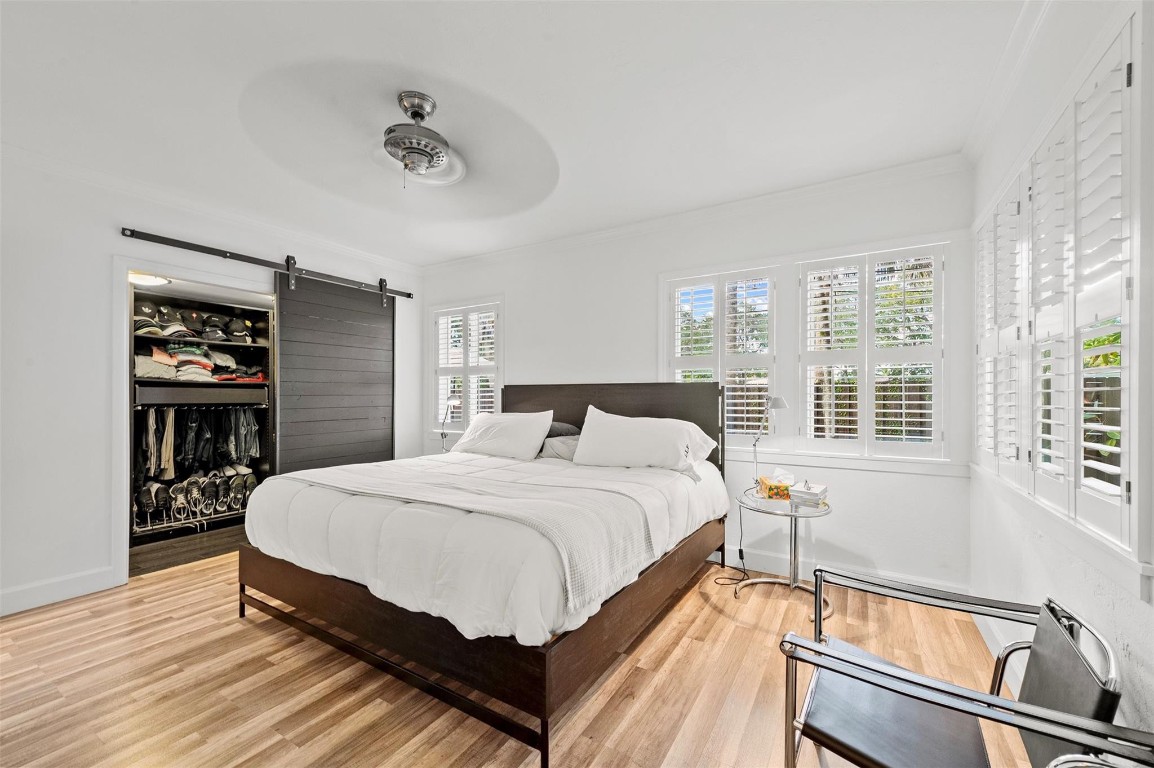 RIVER OAKS - Residential Lease