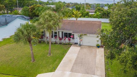 1967 SE Dranson Circle Port St Lucie FL 34952