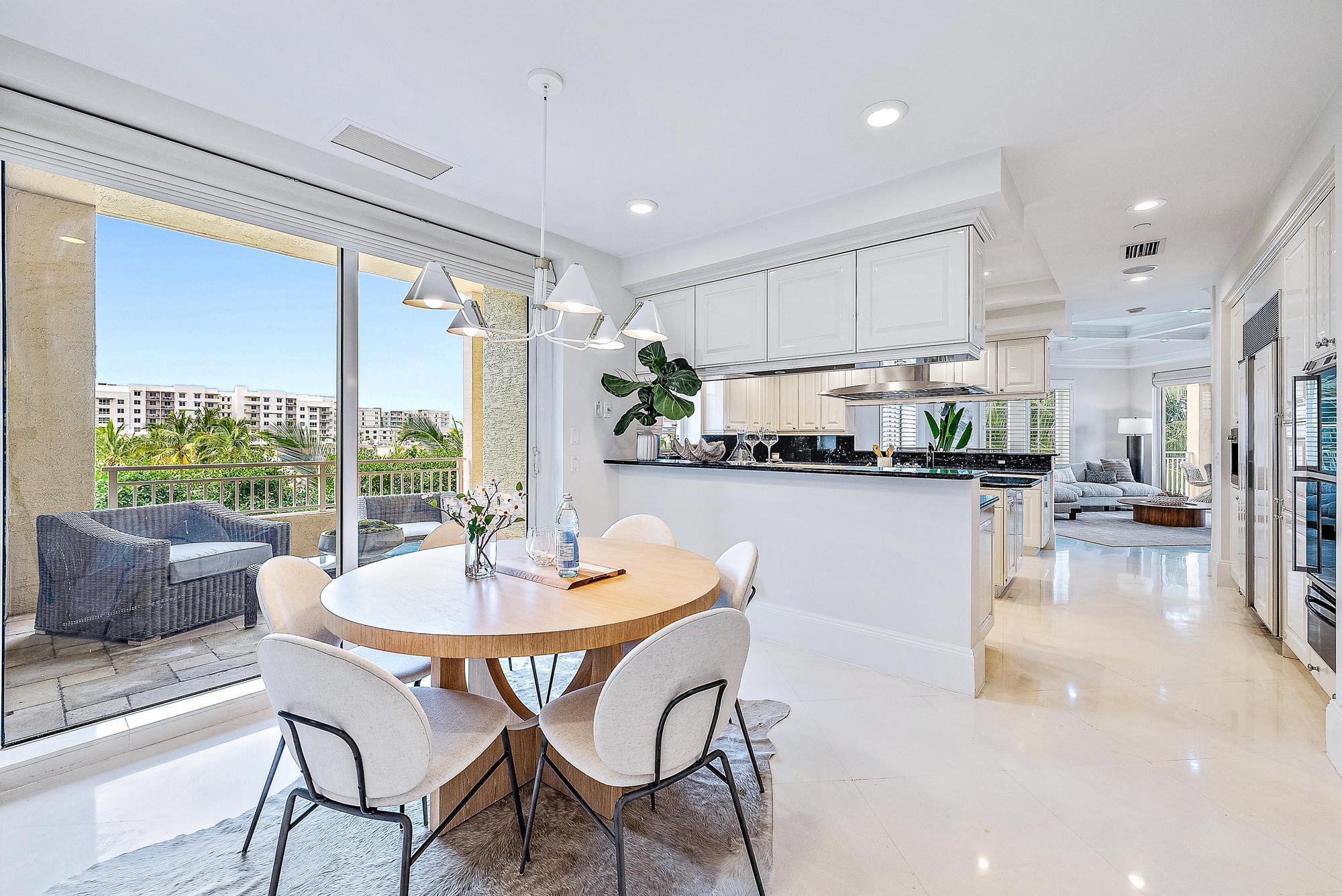 ONE WATERMARK PLACE OF THE PALM BEACHES CONDOMINIU - Residential