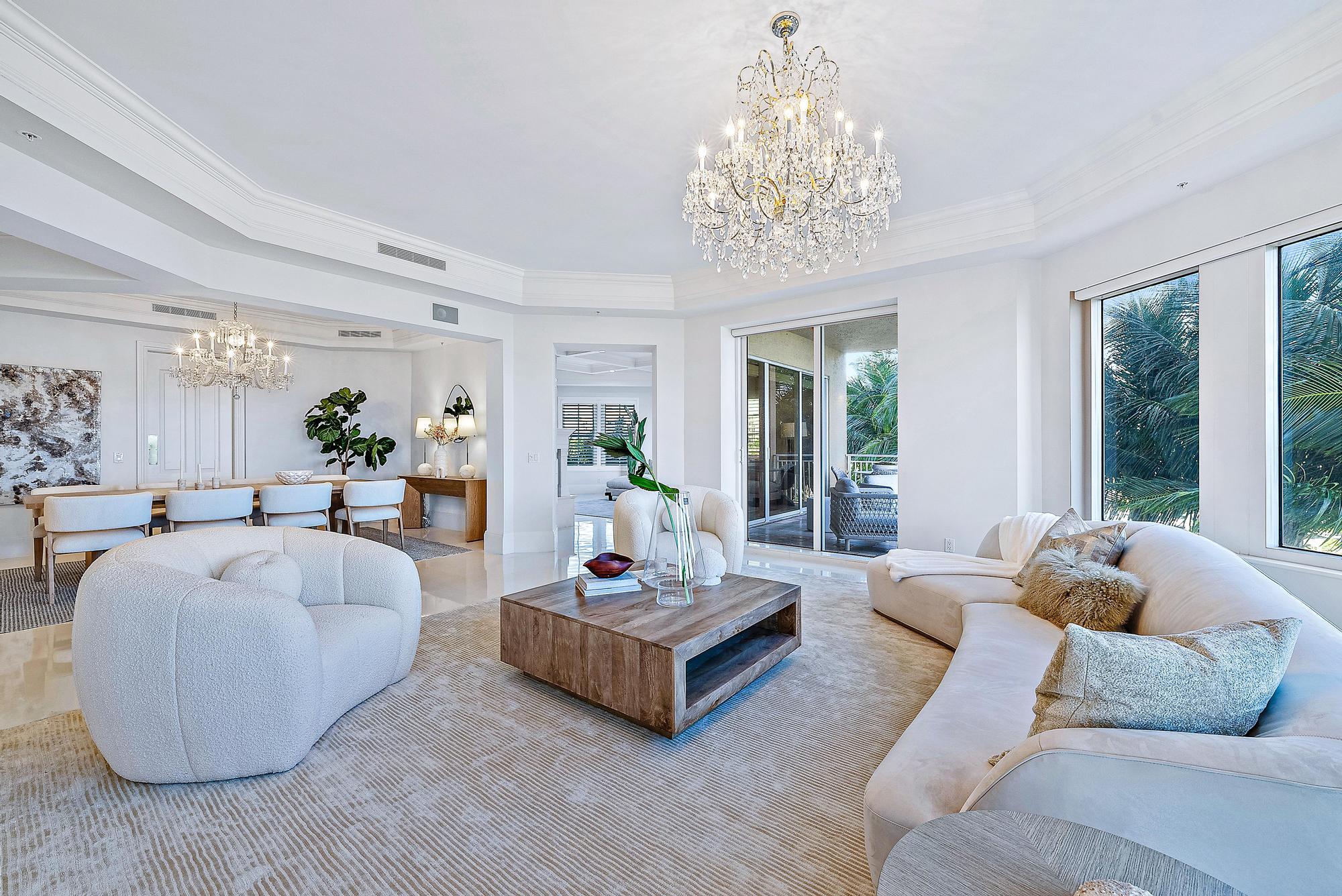 ONE WATERMARK PLACE OF THE PALM BEACHES CONDOMINIU - Residential