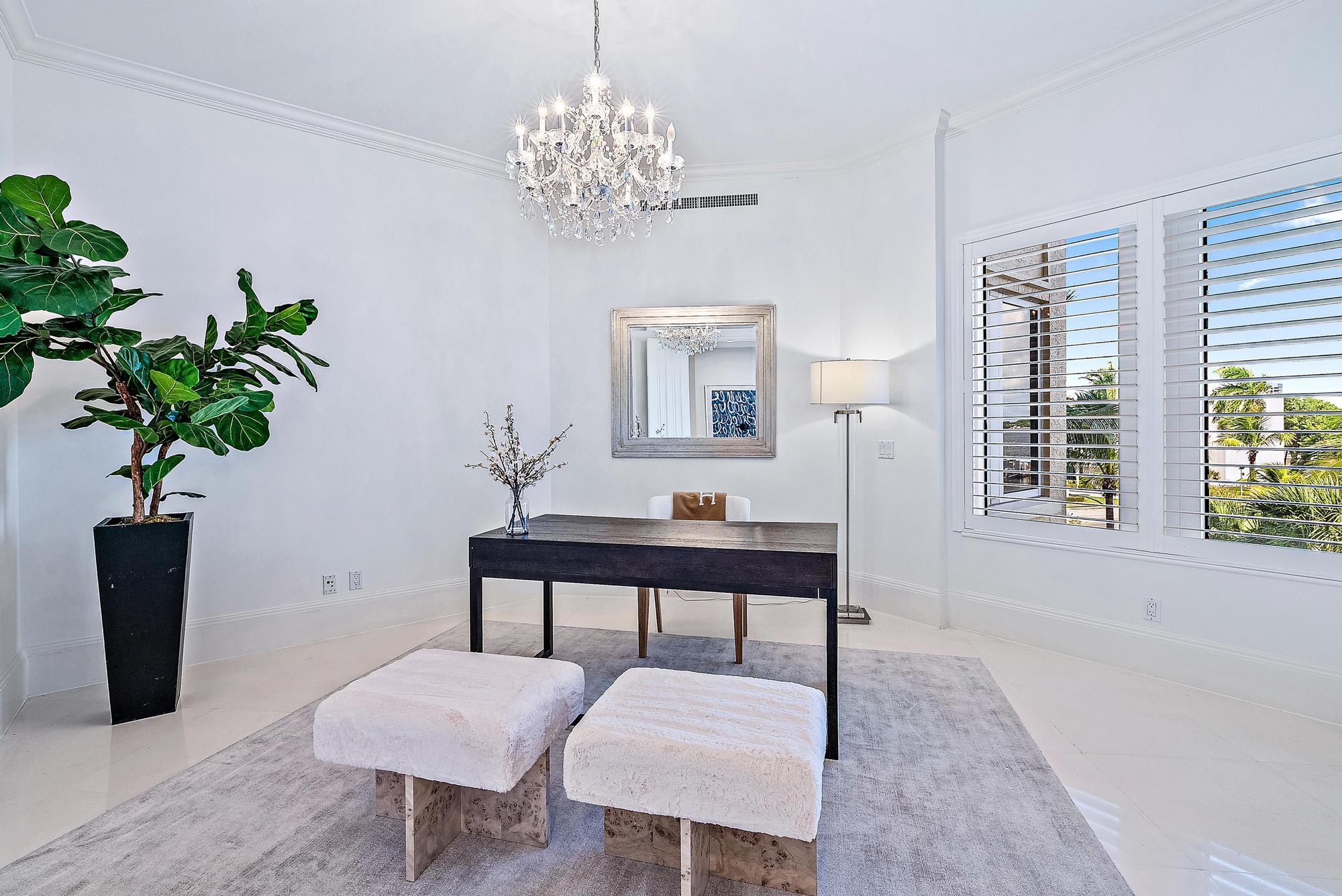 ONE WATERMARK PLACE OF THE PALM BEACHES CONDOMINIU - Residential