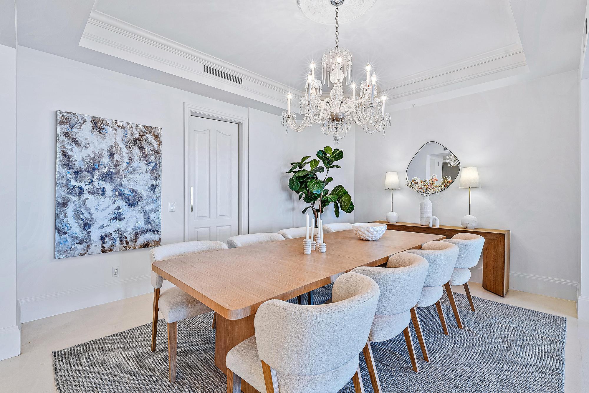 ONE WATERMARK PLACE OF THE PALM BEACHES CONDOMINIU - Residential