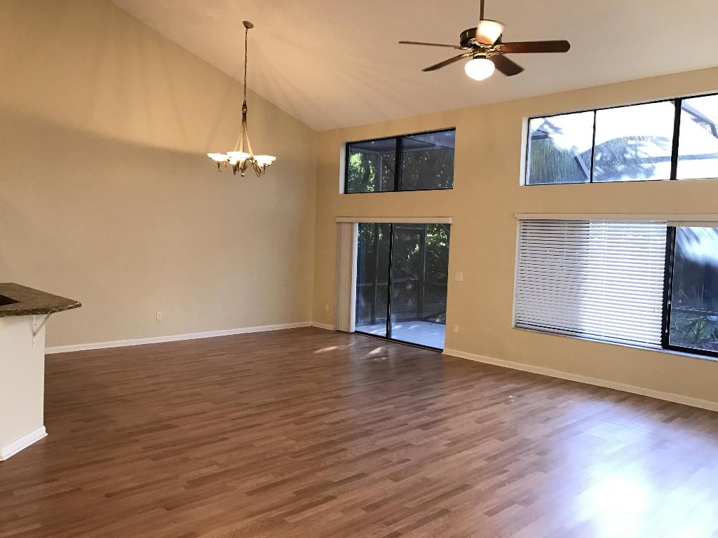 LANDS END - Residential Lease