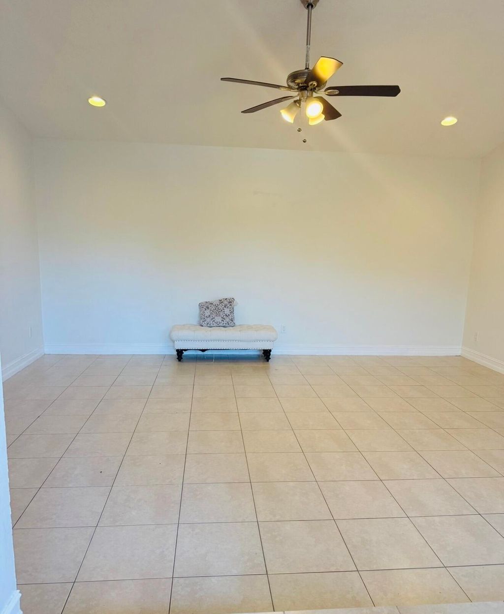 Photo of 1005 Manor Drive #3d, Palm Springs, FL 33461 (MLS # B26010802)