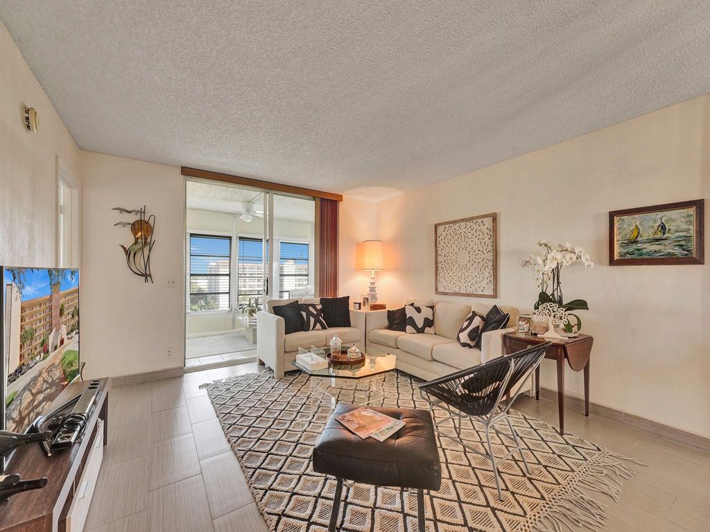 Photo of 14527 Bonaire Blvd #701, Delray Beach, FL 33446 (MLS # F10540625)