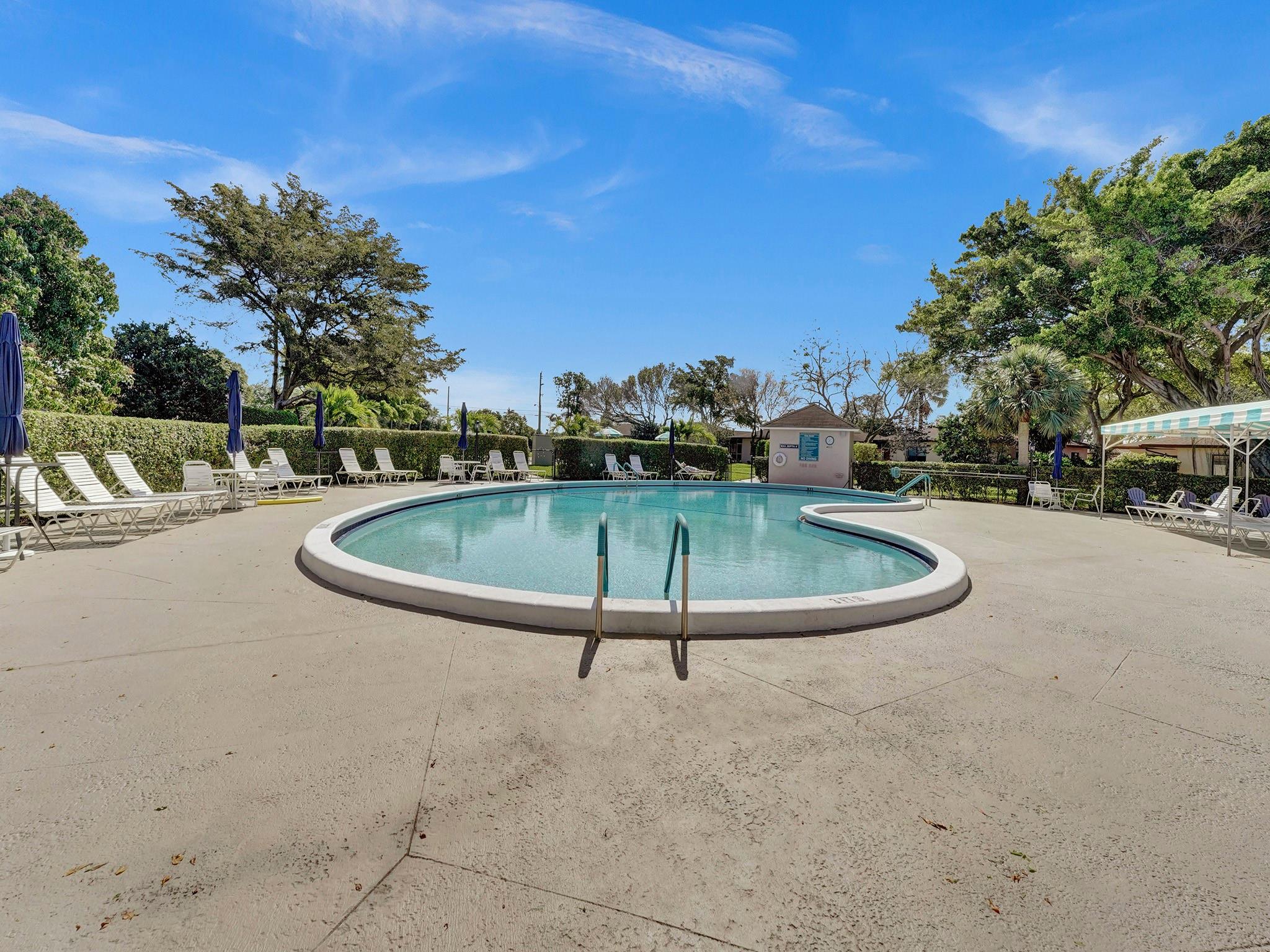 VILLAGES OF ORIOLE BONAIR - Residential