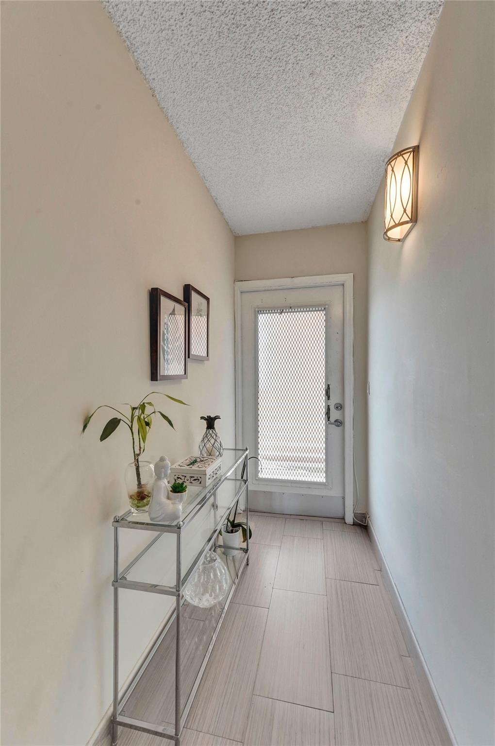 VILLAGES OF ORIOLE BONAIR - Residential