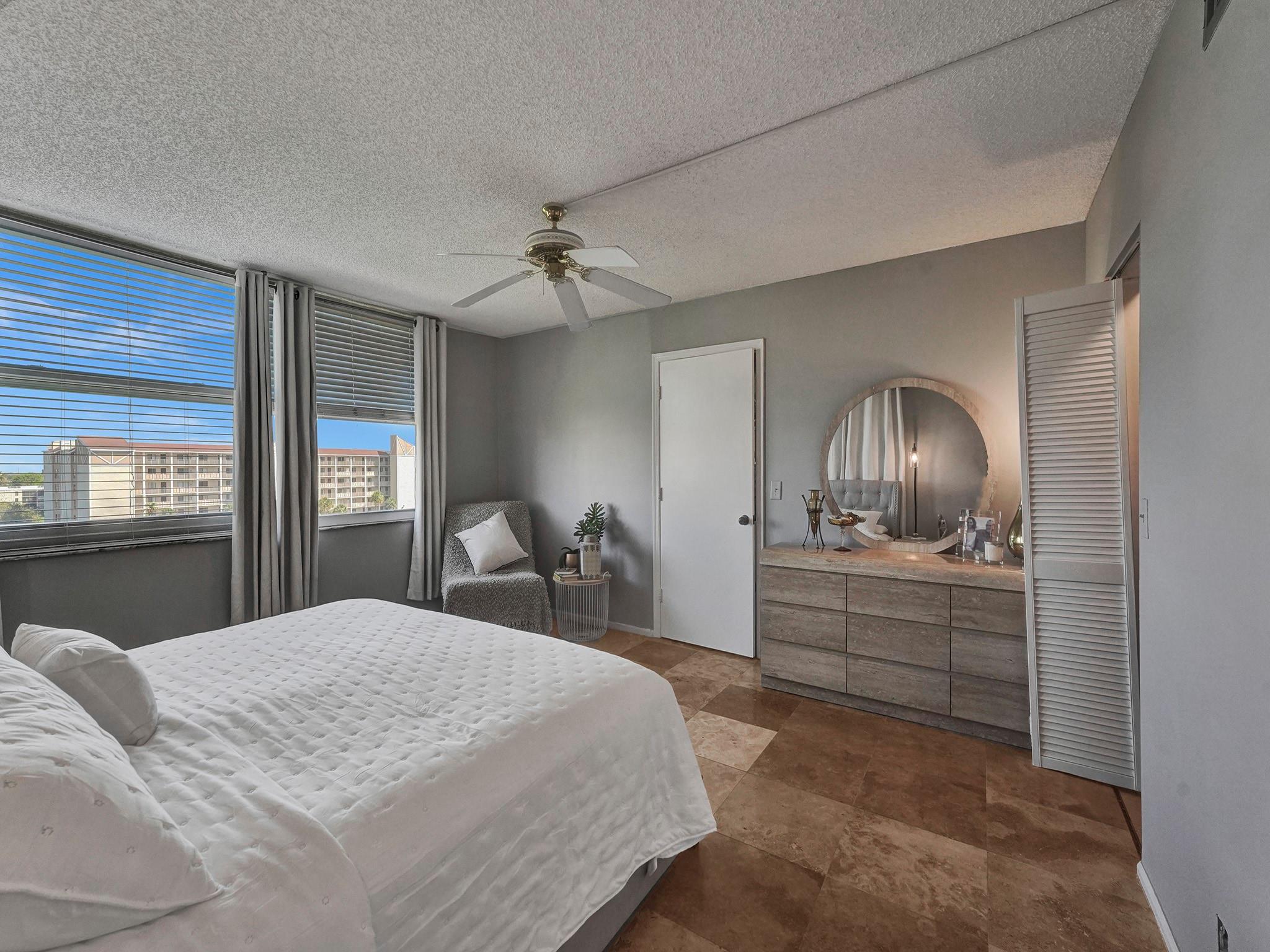 VILLAGES OF ORIOLE BONAIR - Residential