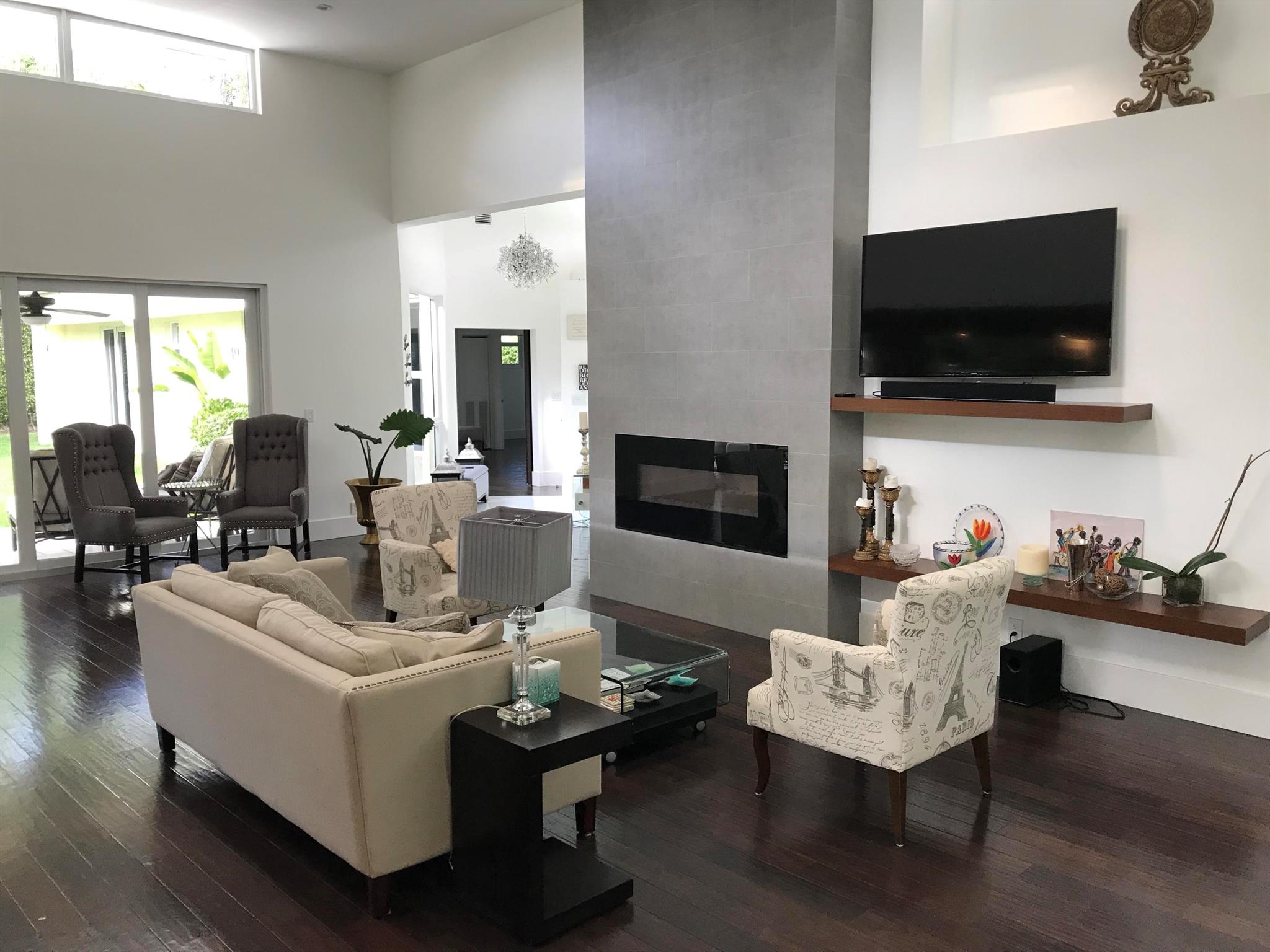 ESTANCIA II OF VIA VERDE - Residential Lease