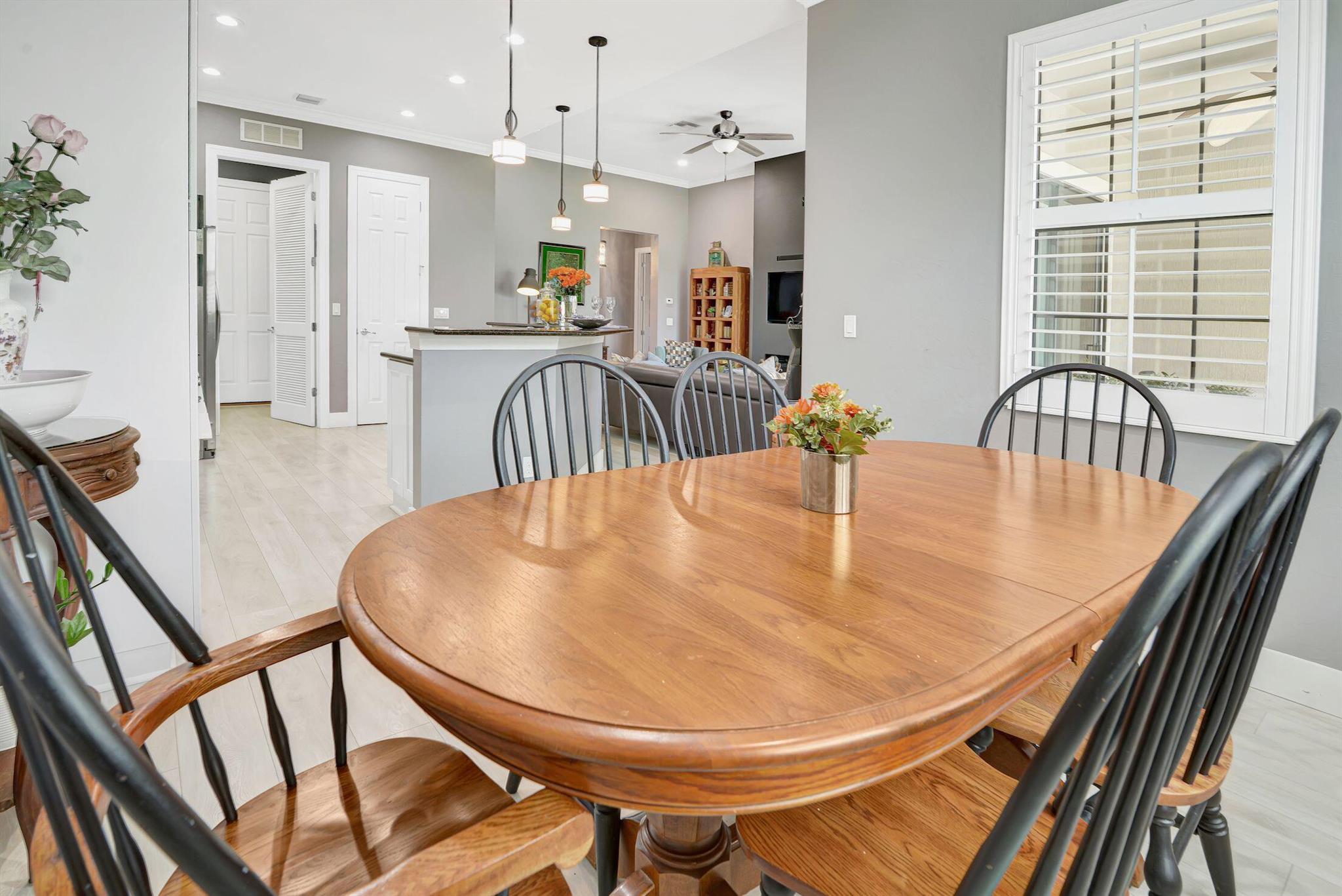 CASTELLINA - Residential Lease