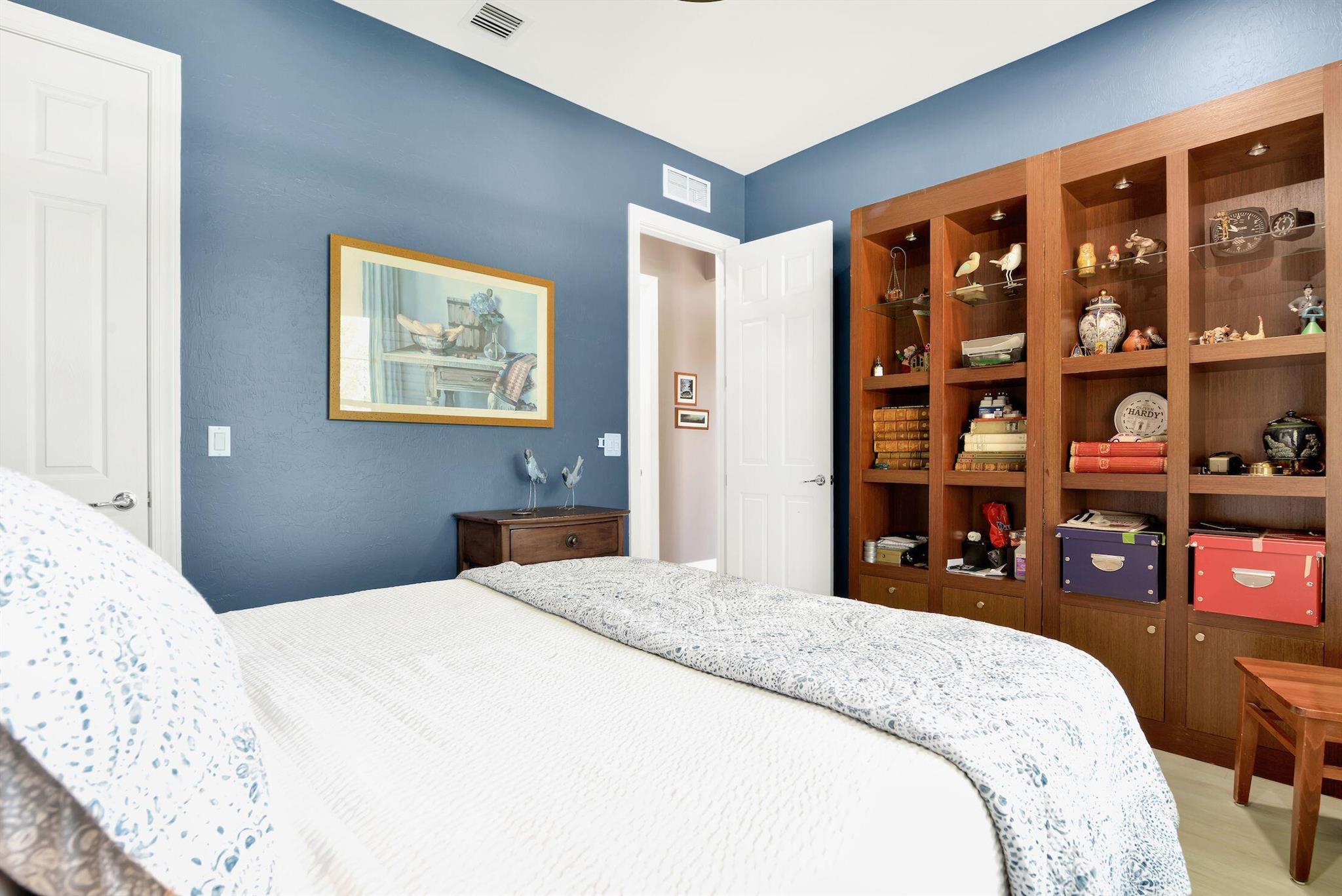 CASTELLINA - Residential Lease