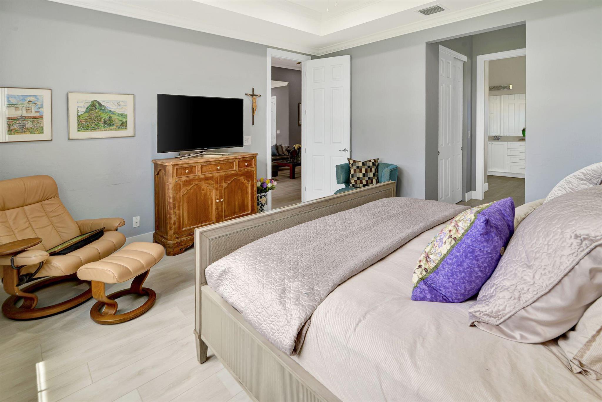 CASTELLINA - Residential Lease