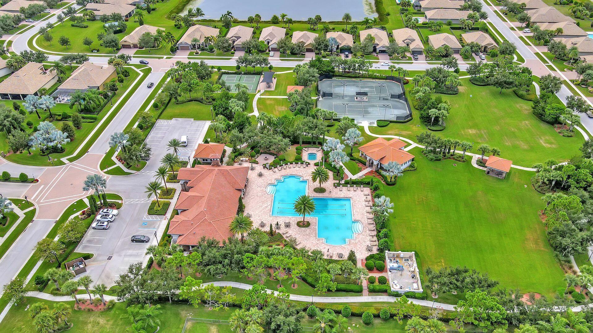 CASTELLINA - Residential Lease