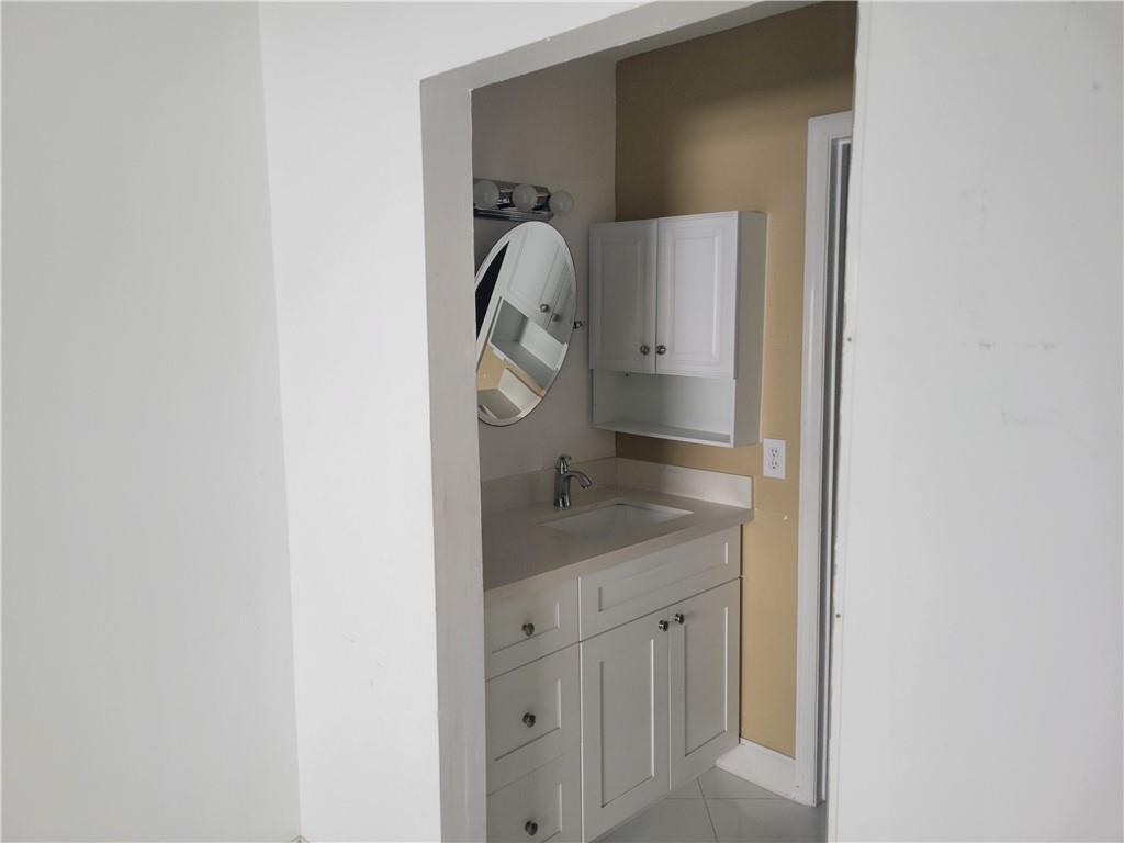 Deerfield Pines condo - Residential