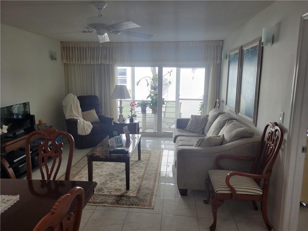 Deerfield Pines condo - Residential