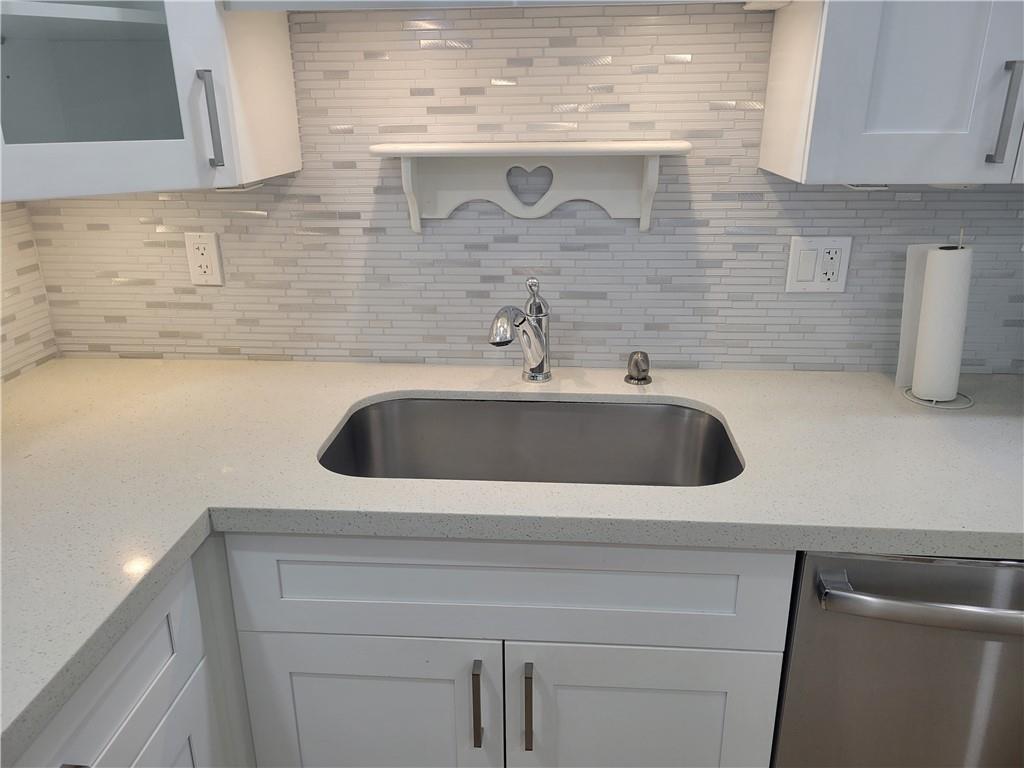 Deerfield Pines condo - Residential