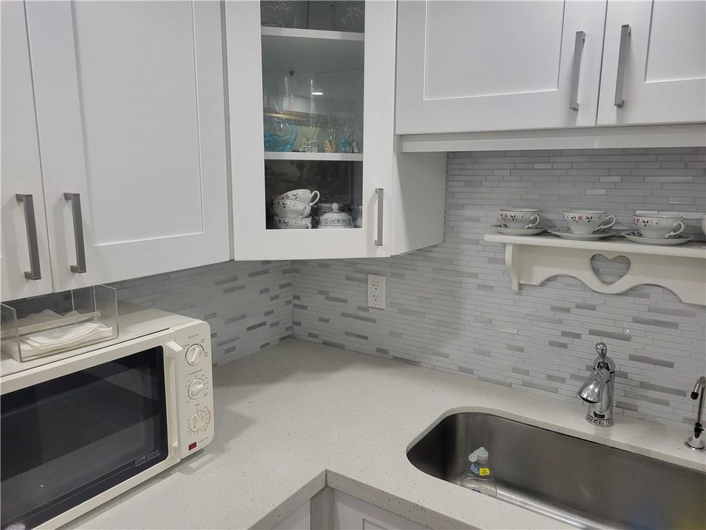 Deerfield Pines condo - Residential