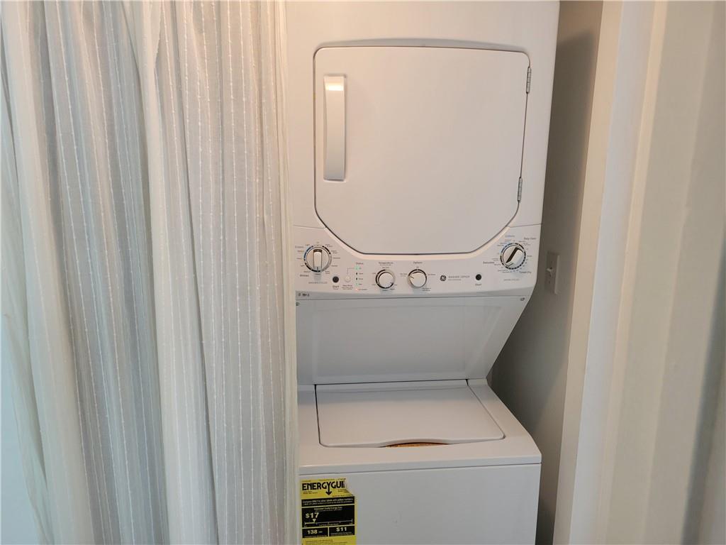 Deerfield Pines condo - Residential