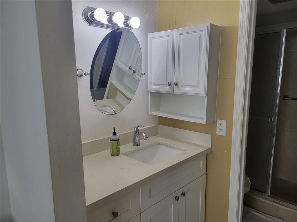 Deerfield Pines condo - Residential