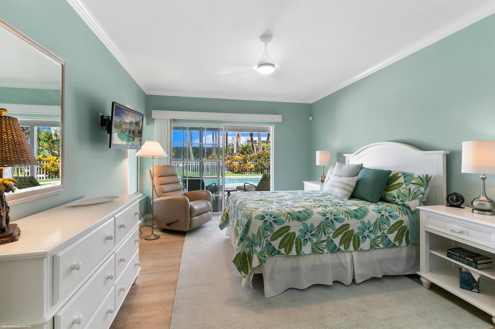 JUPITER ISLAND - Residential