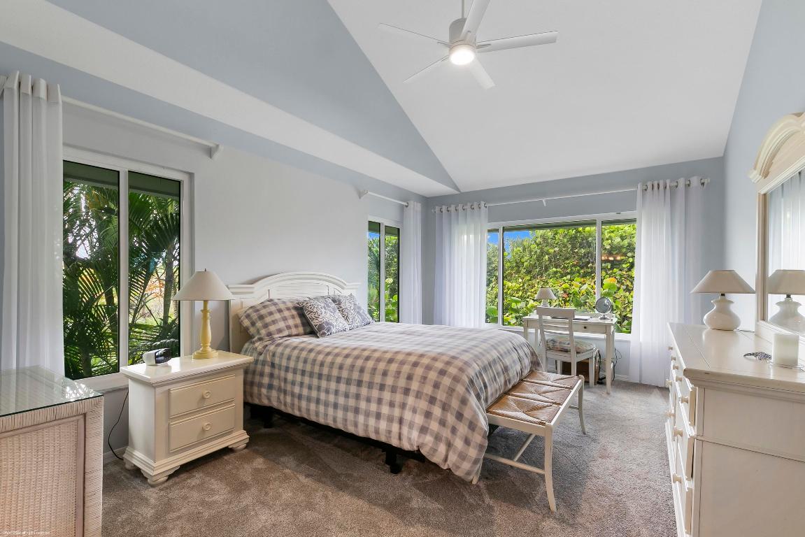 JUPITER ISLAND - Residential