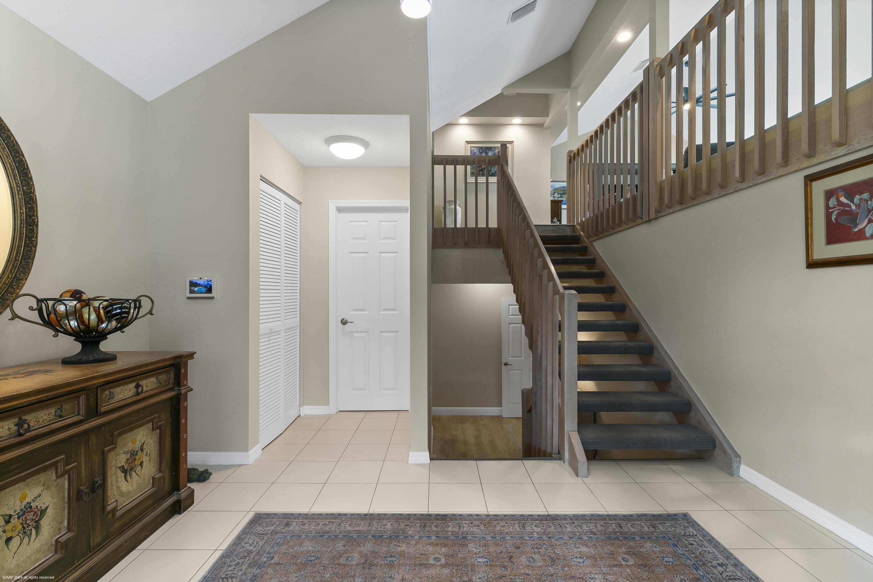 JUPITER ISLAND - Residential