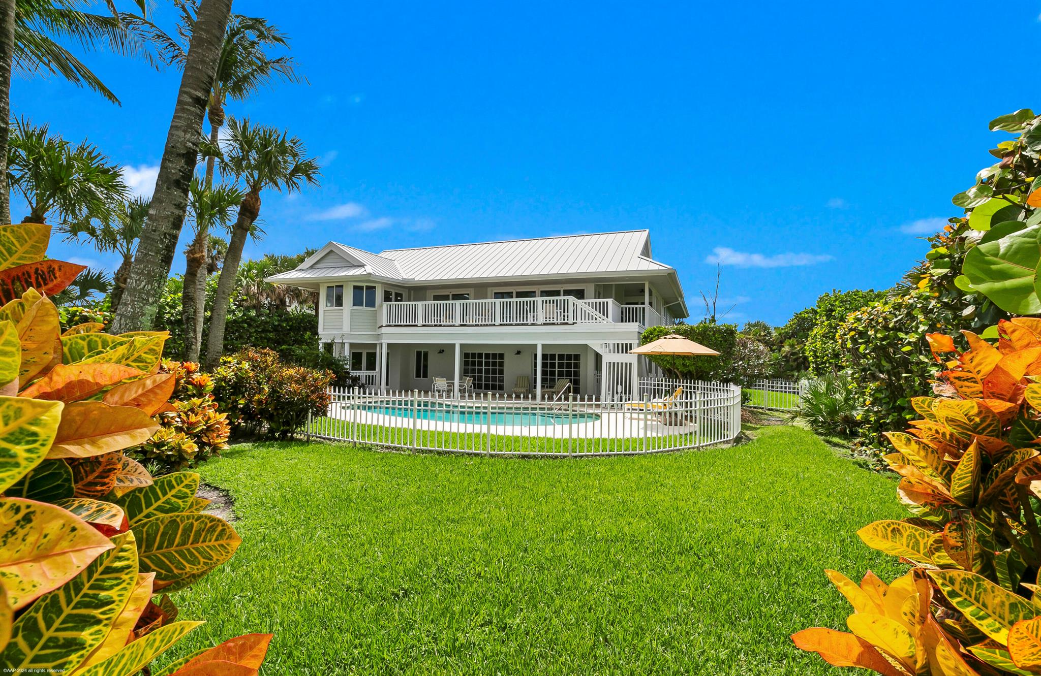 JUPITER ISLAND - Residential