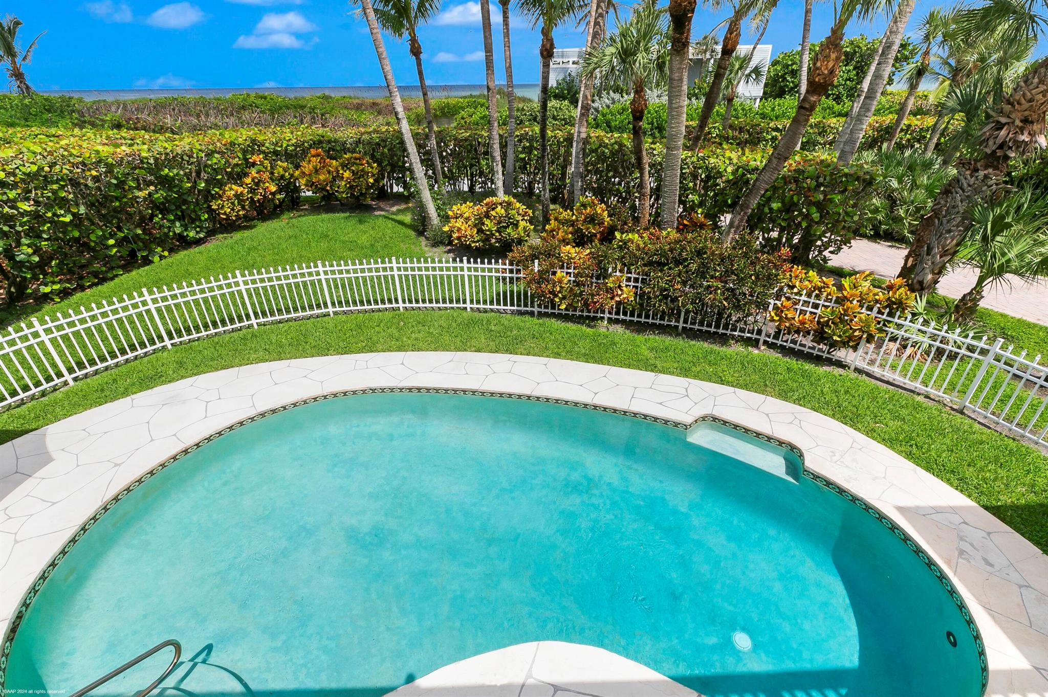 JUPITER ISLAND - Residential