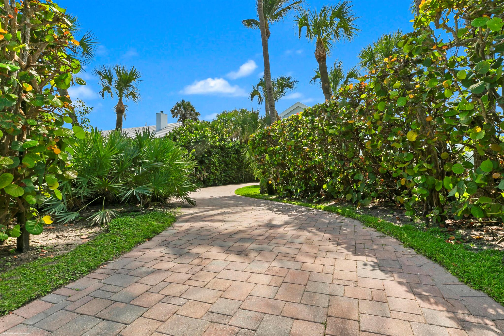 JUPITER ISLAND - Residential