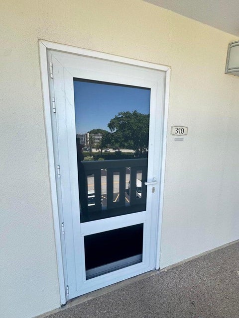 Tiny photo for 310 GRANTHAM A, Deerfield Beach, FL 33442 (MLS # B26081419)