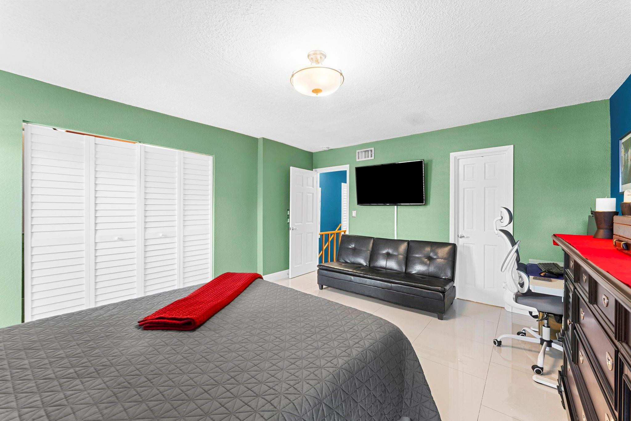 Kensington Place - Residential