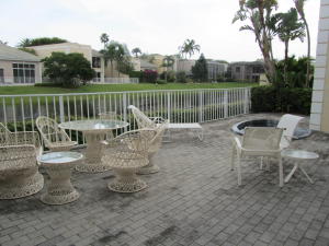 PALMS AT BOCA POINTE - Residential