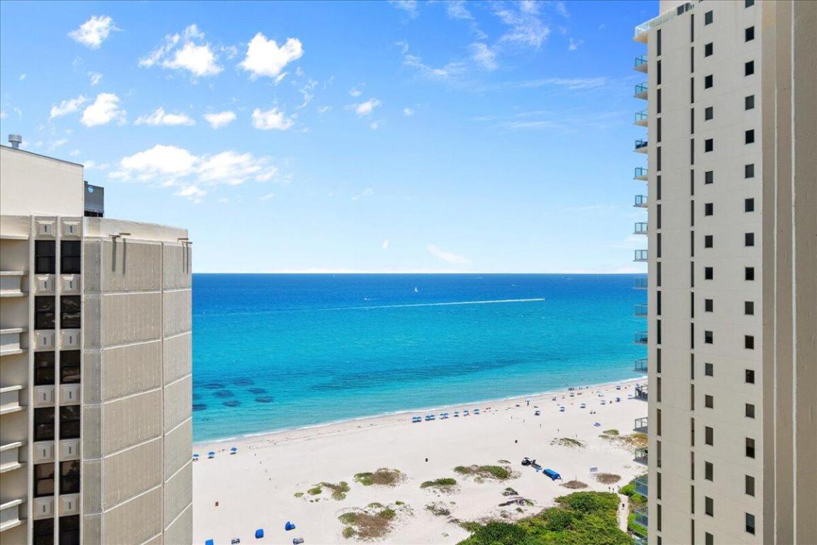 PHOENIX TOWERS CONDO - Residential