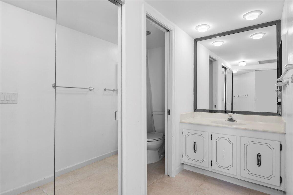 PHOENIX TOWERS CONDO - Residential