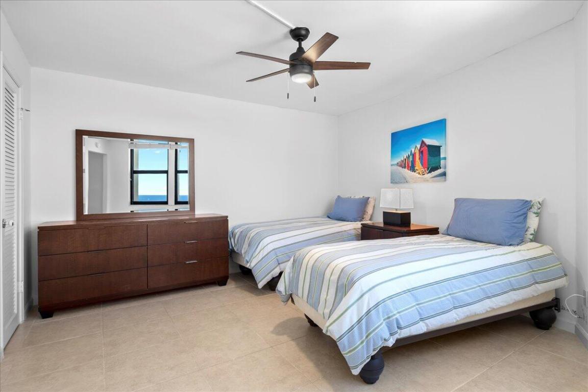 PHOENIX TOWERS CONDO - Residential