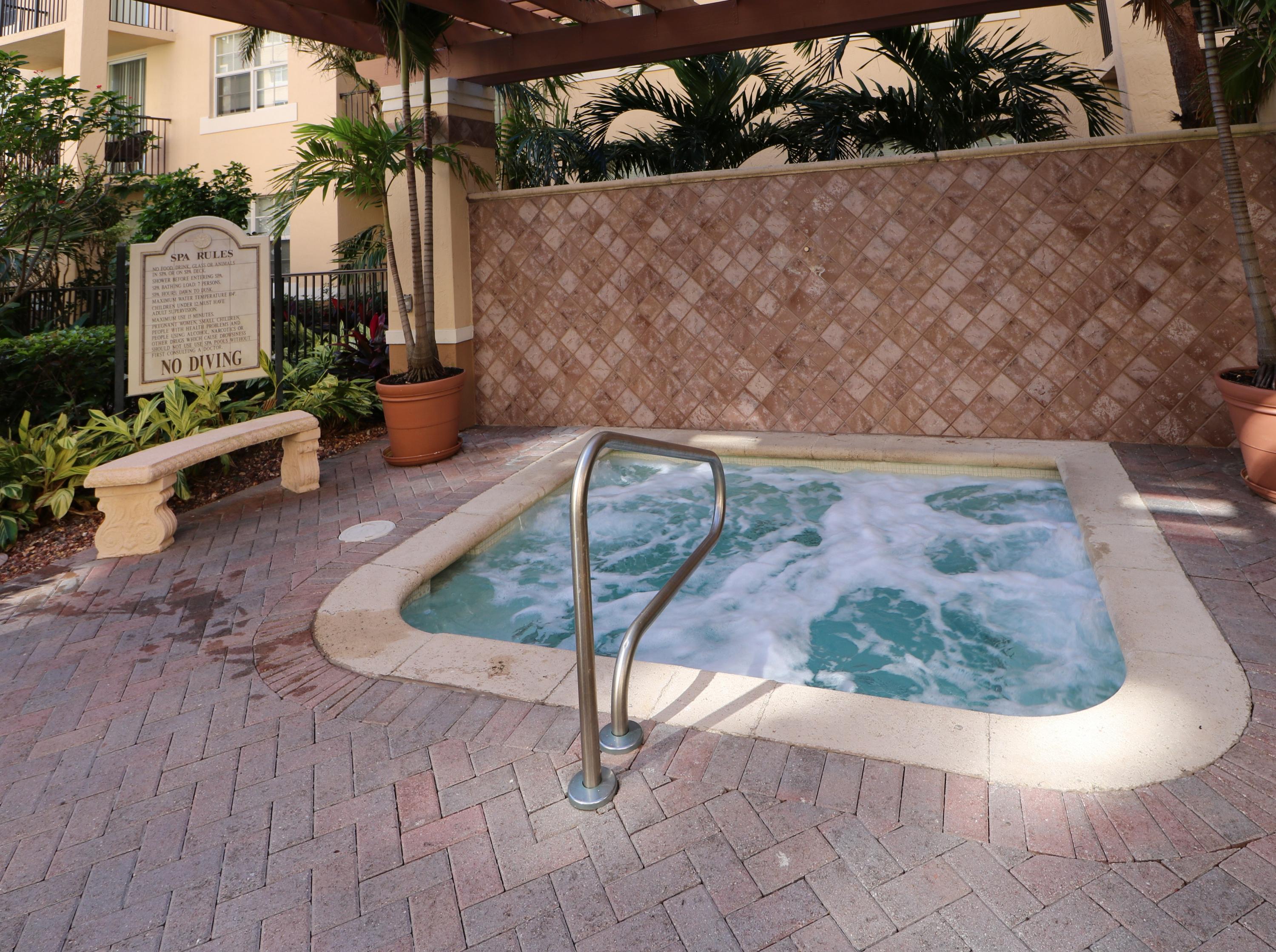 Flagler Pointe - Residential