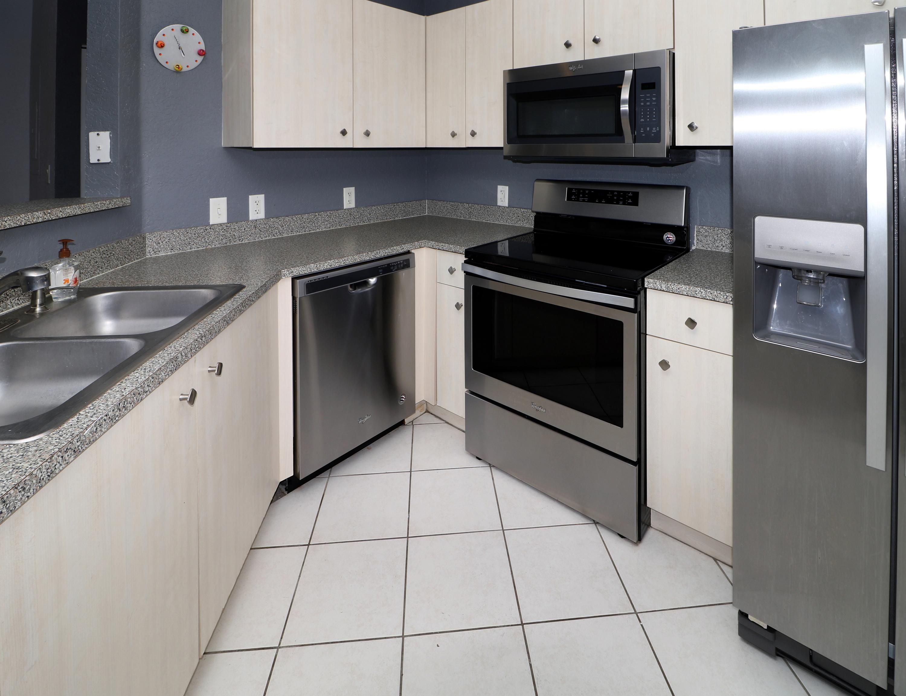 Flagler Pointe - Residential