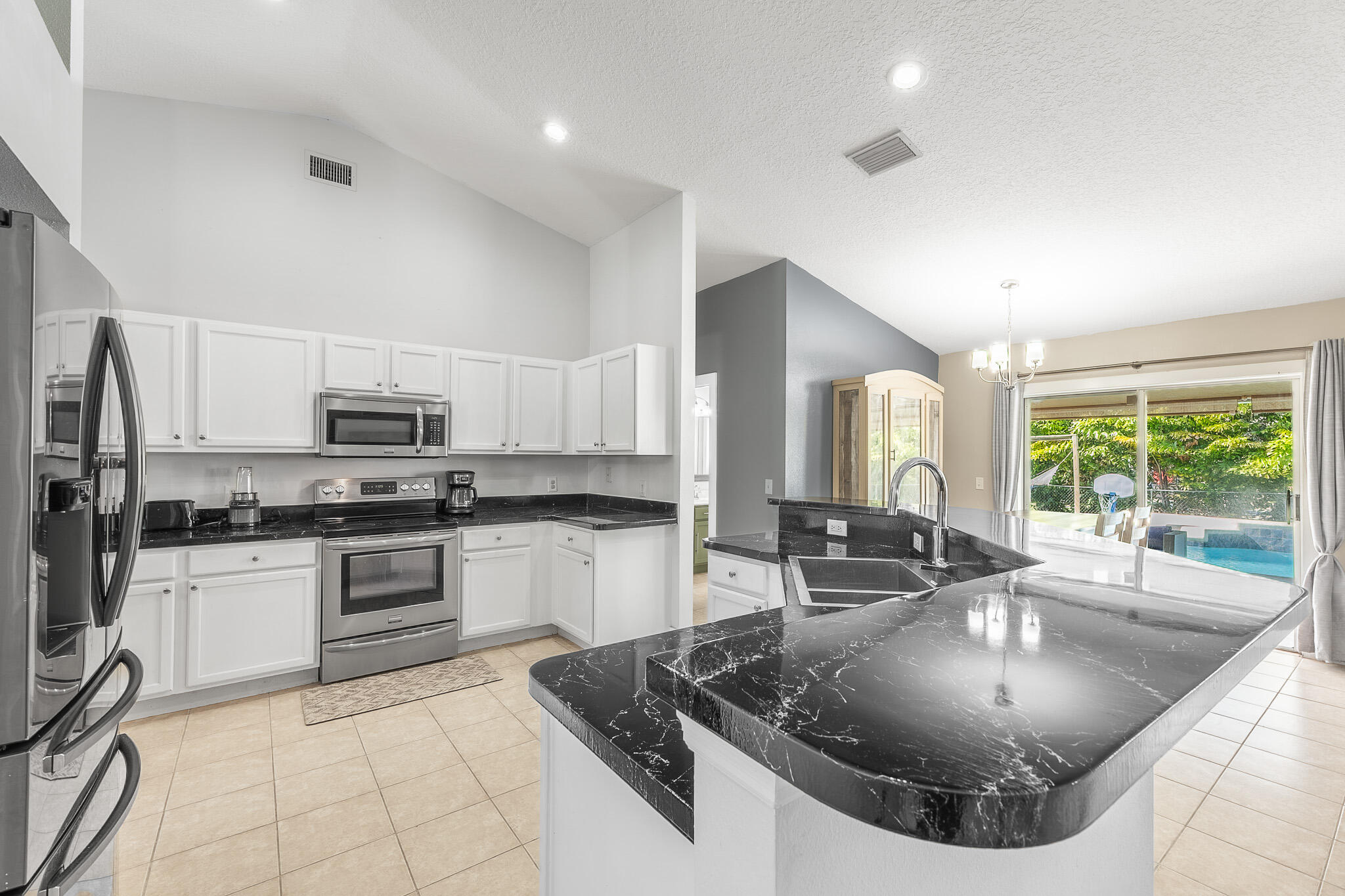 PORT ST LUCIE SECTION 11 - Residential