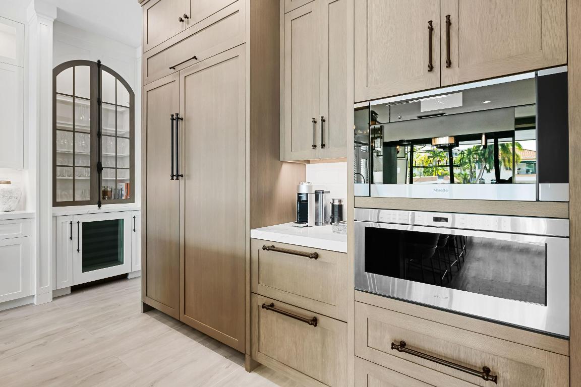 Las Olas Isles - Residential