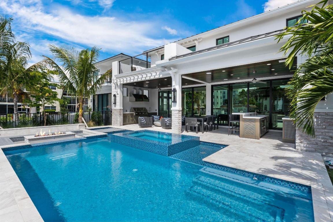 Las Olas Isles - Residential