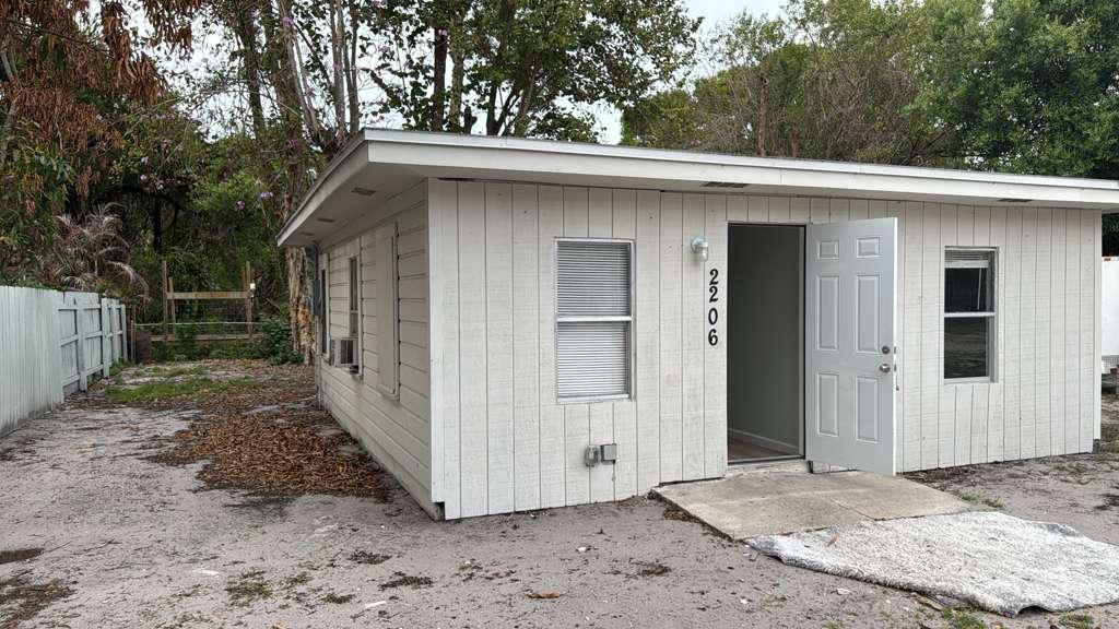 West end - Residential Income