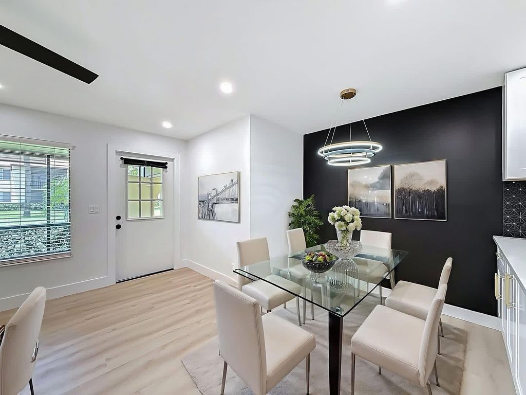 Photo of 4941 Sable Pine Circle #B1, West Palm Beach, FL 33417 (MLS # R11164630)