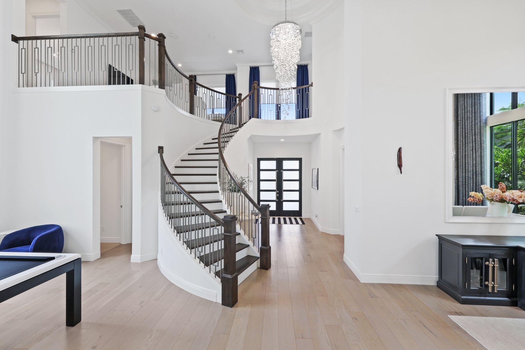 ROYAL PALM POLO - Residential