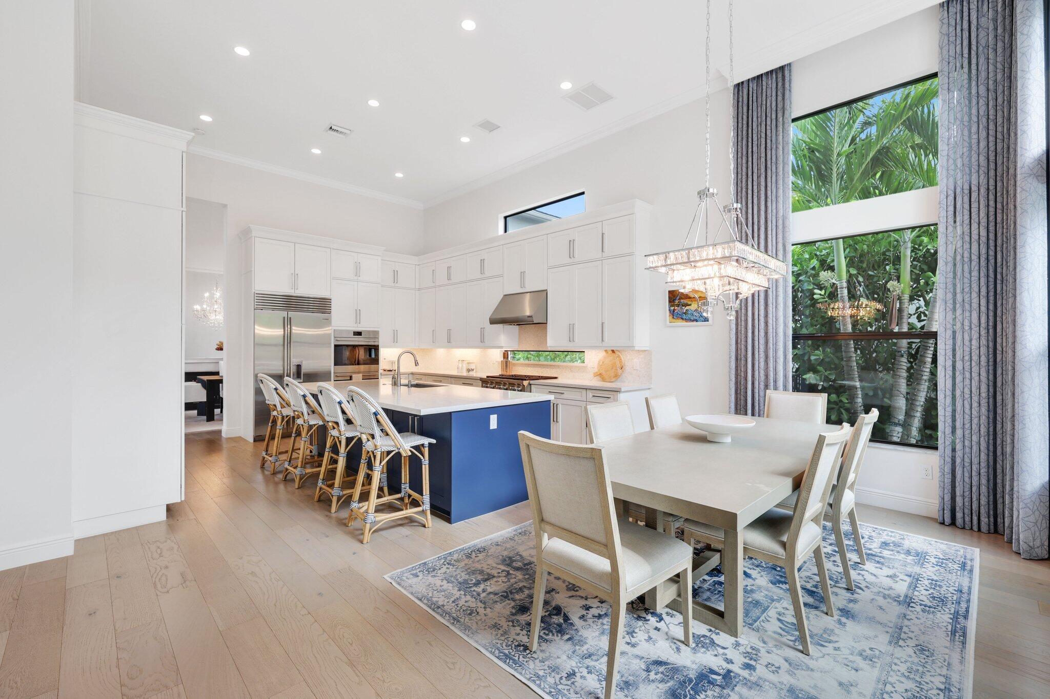 ROYAL PALM POLO - Residential