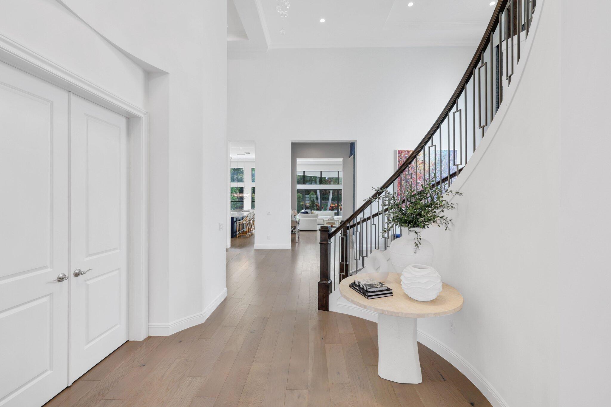 ROYAL PALM POLO - Residential