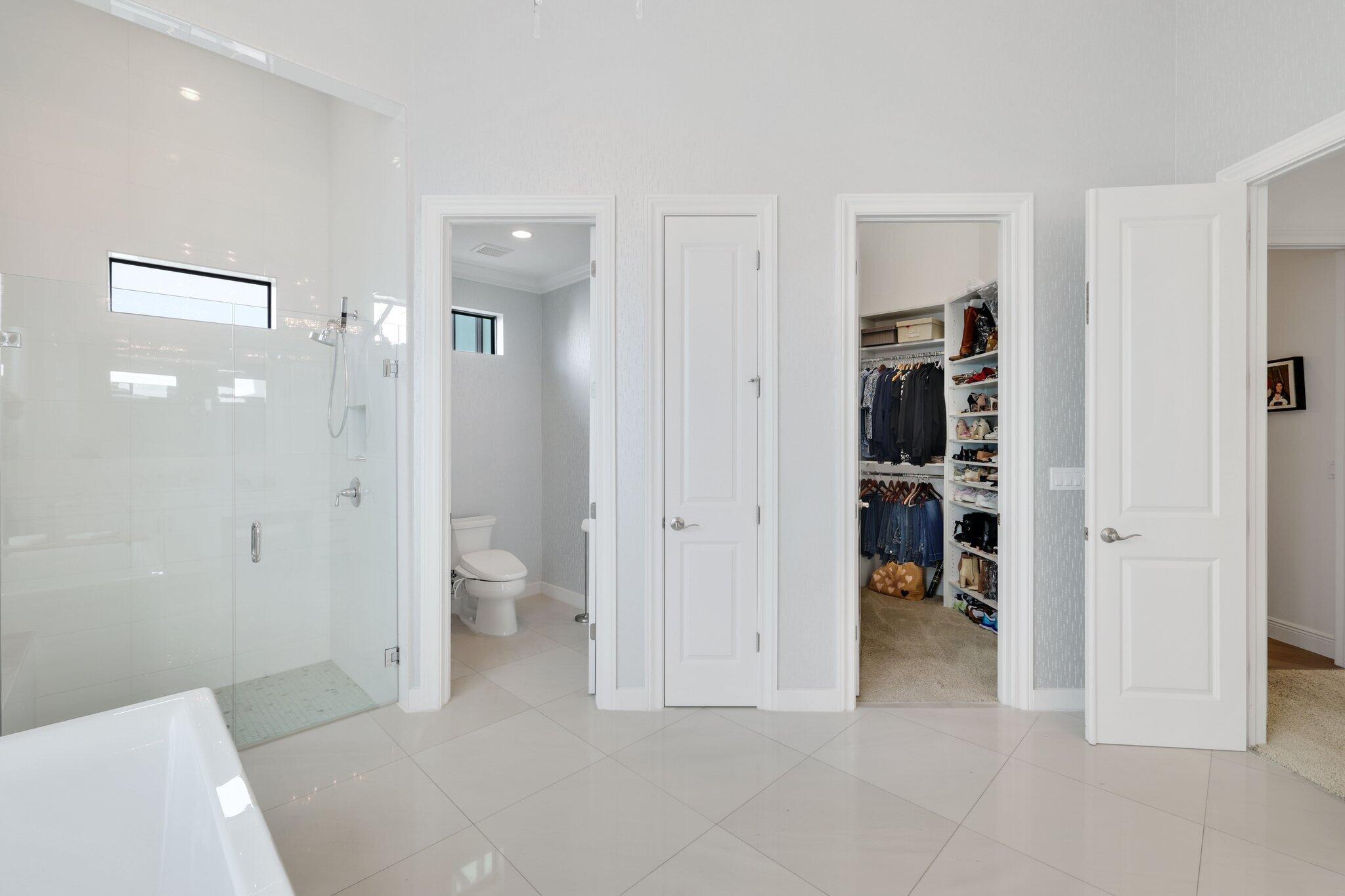 ROYAL PALM POLO - Residential