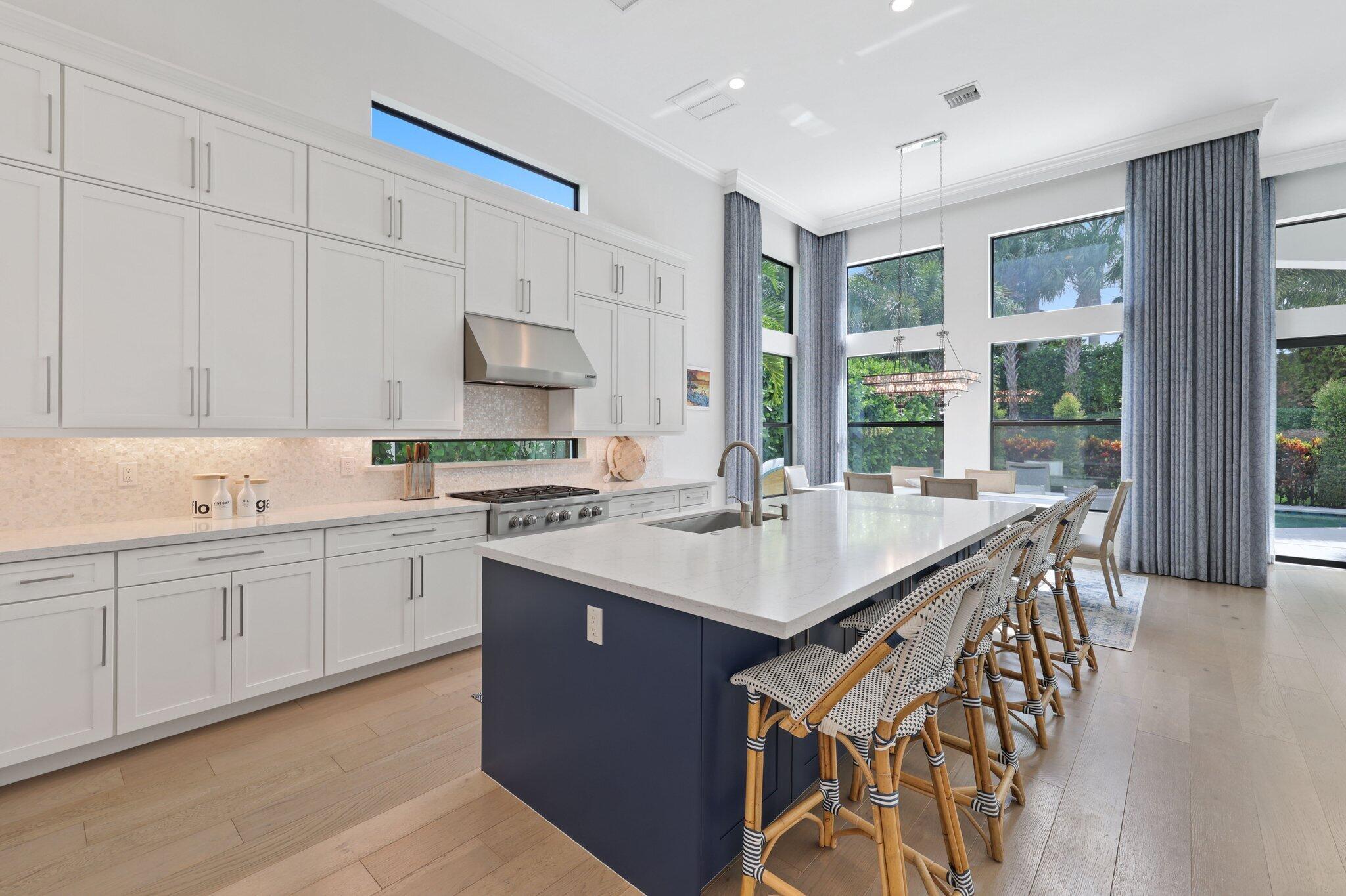 ROYAL PALM POLO - Residential