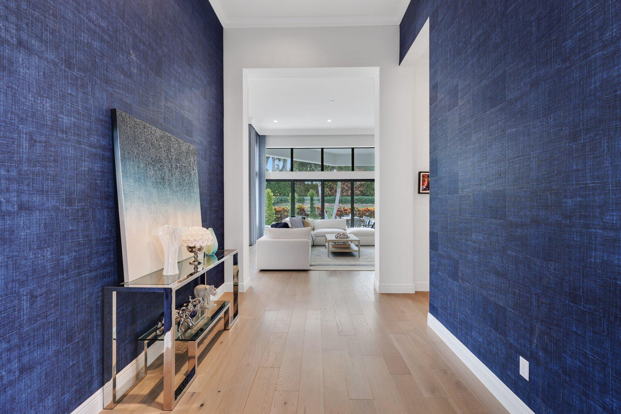 ROYAL PALM POLO - Residential